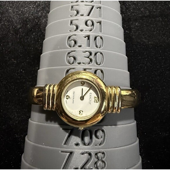 Exactly 844-09 Swiss Made Gold Tone Quartz Watch - New Battery- Vintage main image 7